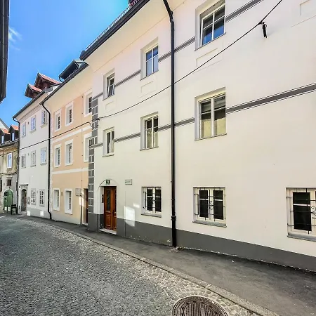 Apartment Sweet Castle